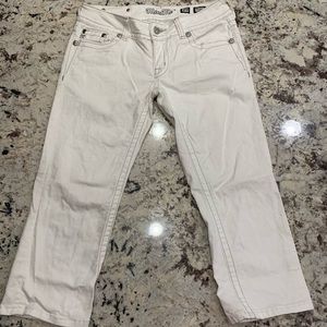 White miss me capris